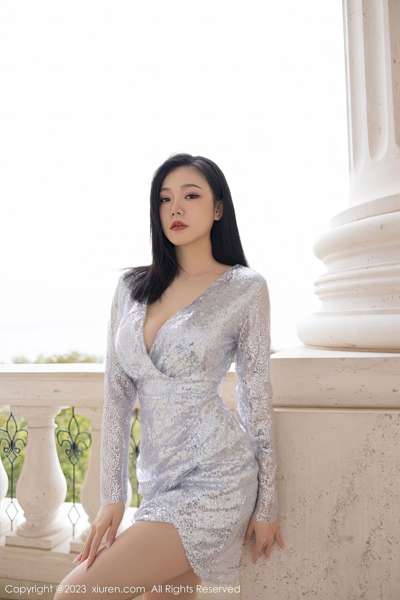 [XiuRen秀人网] No.6264 安然anran – 银灰短裙+原色丝袜-御萝部落