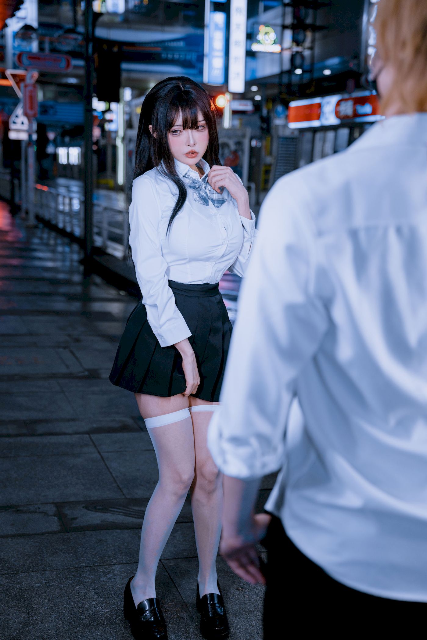 夏小秋秋秋白丝学妹制服户外性感写真
