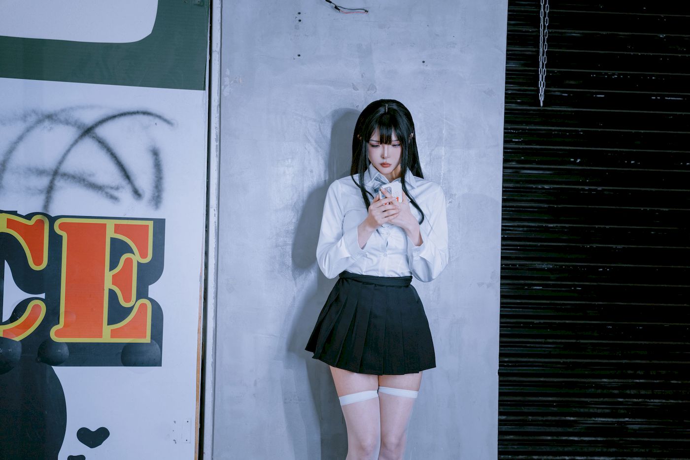 夏小秋秋秋白丝学妹制服户外性感写真