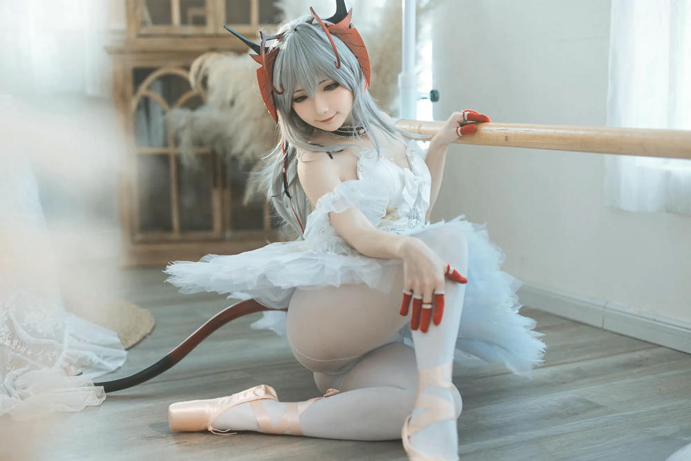 图片[15]-是三不是世w – 明日方舟 W 芭蕾【27P】 – COSPLAY-御萝部落