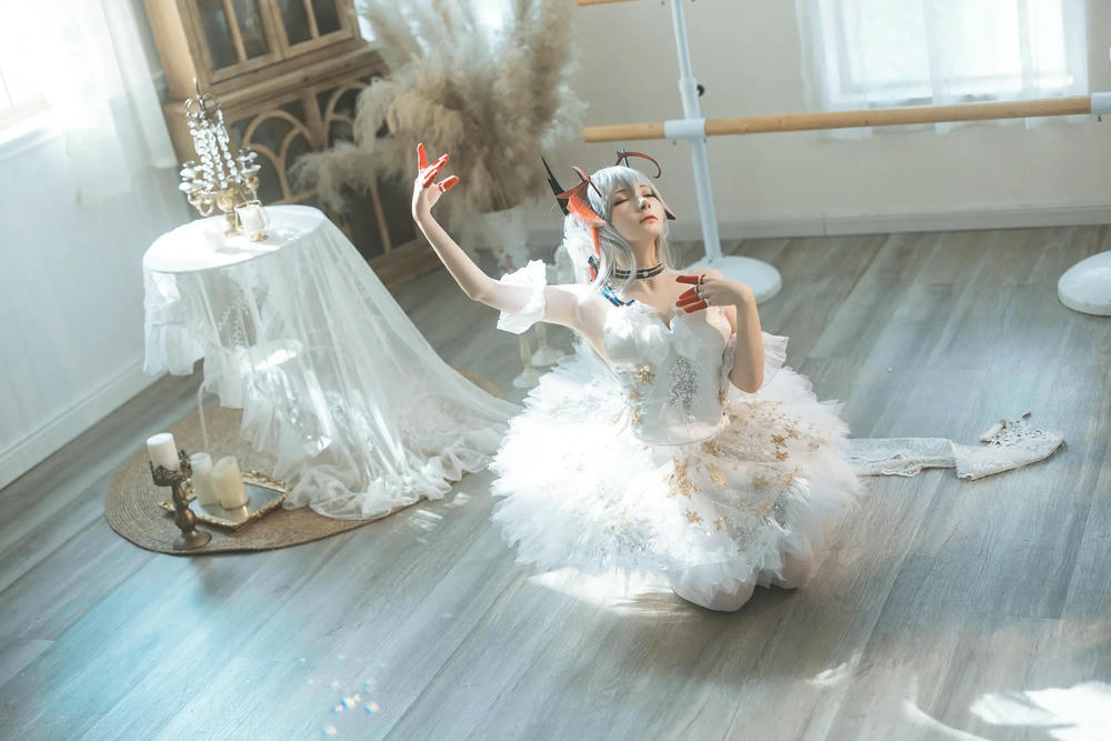 图片[23]-是三不是世w – 明日方舟 W 芭蕾【27P】 – COSPLAY-御萝部落