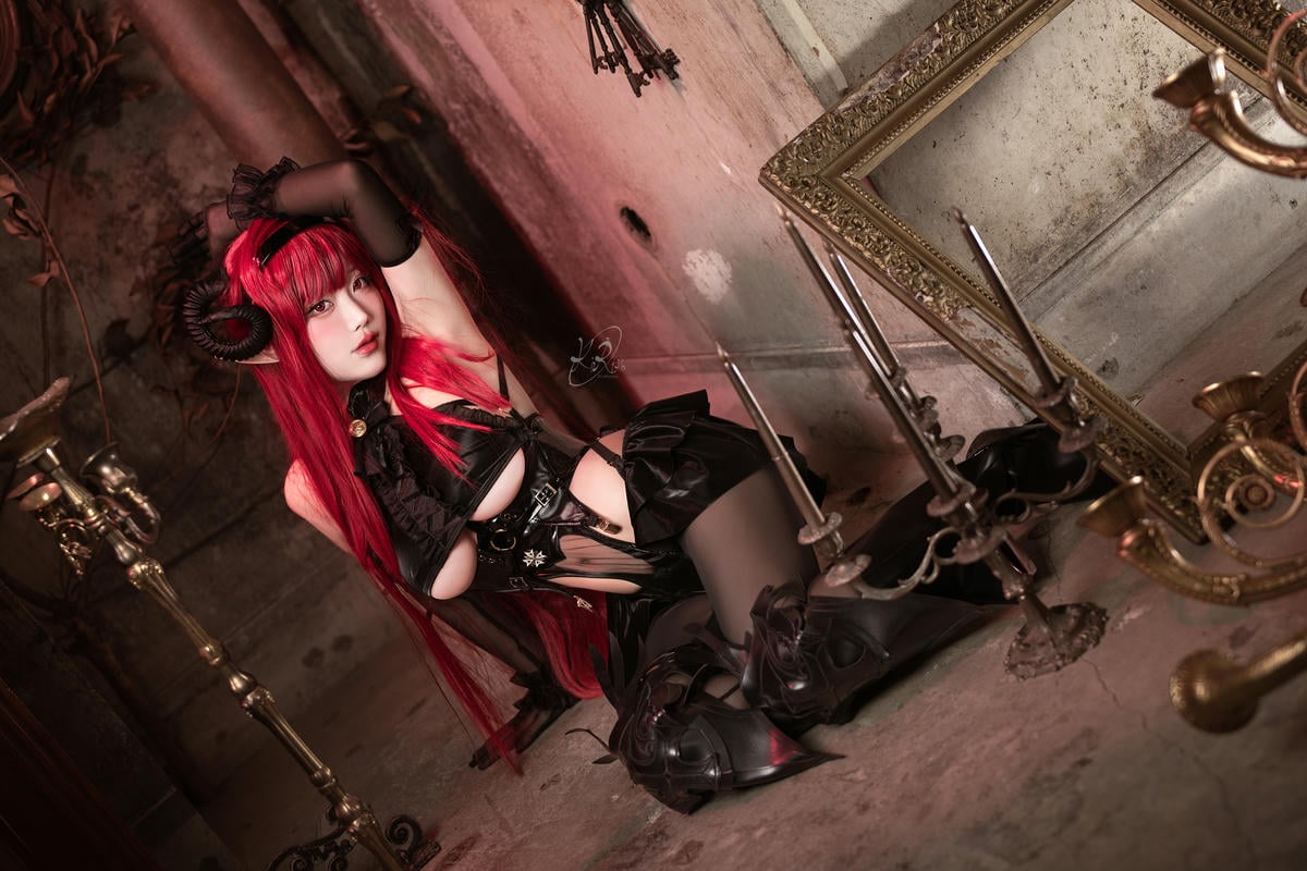 图片[11]-切切Celia – 興登堡【38P】 – COSPLAY-御萝部落