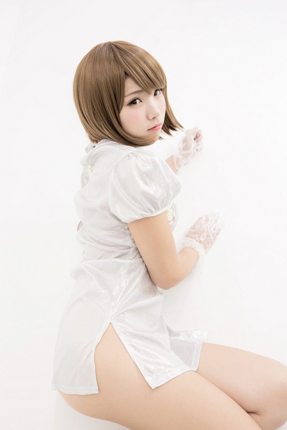 图片[19]-中華娘娘之白色旗袍与美腿高跟 – COSPLAY-比思部落