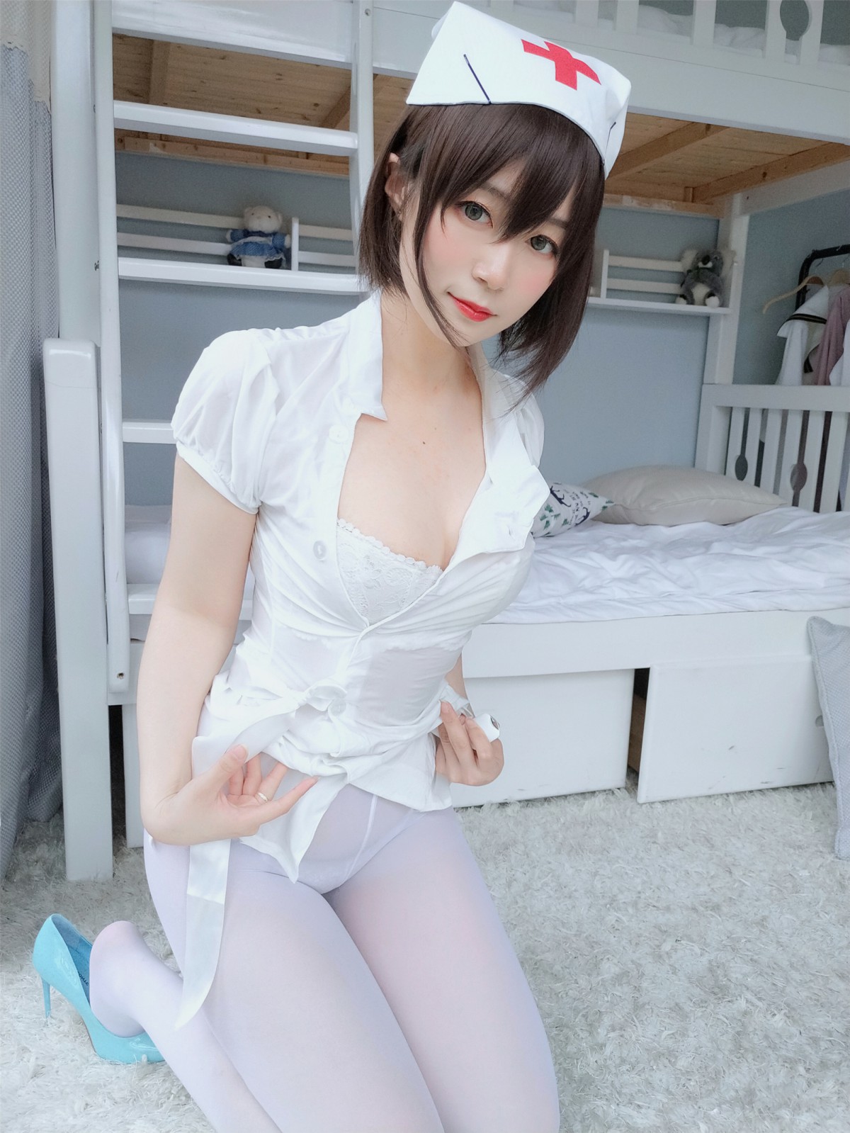 图片[13]-Coser小姐姐白银 – 白丝小护士 – COSPLAY-比思部落